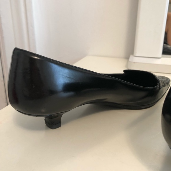 PRADA authentic black low heels - Picture 3 of 5